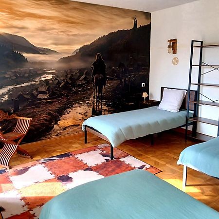 Le Relais Patrimoine Bed & Breakfast Couiza Exterior photo